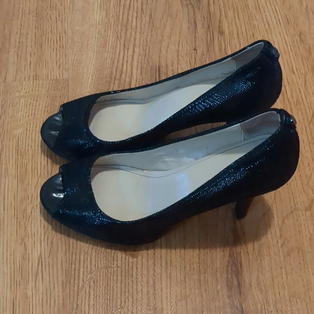 Calvin Klein Peep Toe Heels Size 7 - Picture 4 of 4
